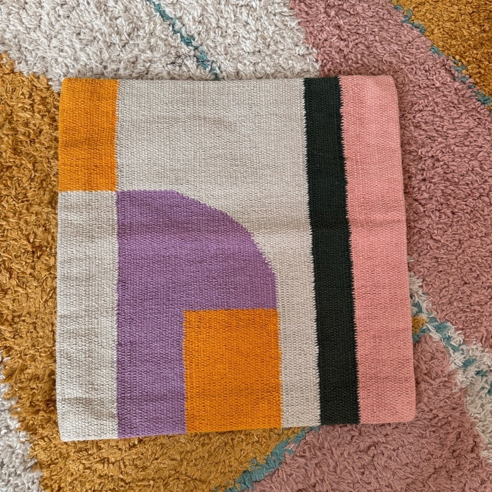 Casa Amarosa Handmade Geo Shape Colorblock Kilim Square Accent Pillowcase 17x17"